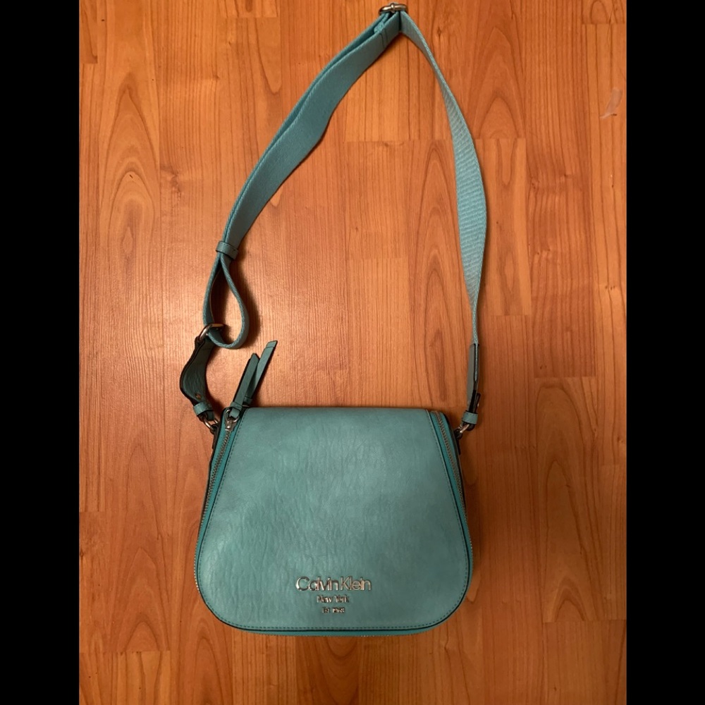 New Calvin Klein Crossbody